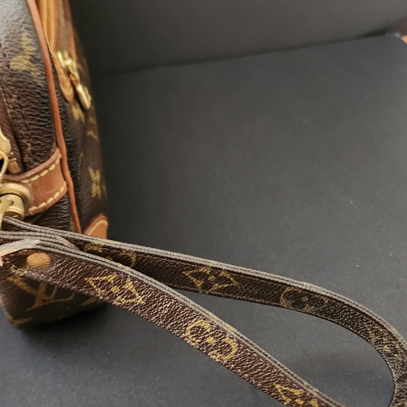 Vintage Dragonne clutch bag - Picture 3 of 9